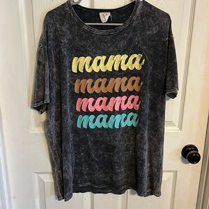 Women’s Mama Oversized Graphic T-Shirt